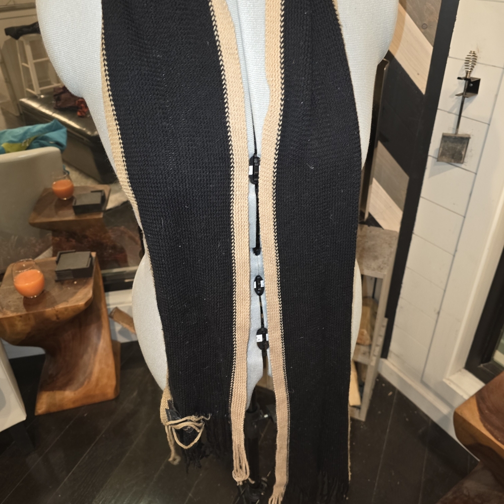New York & Company Black and Tan Scarf